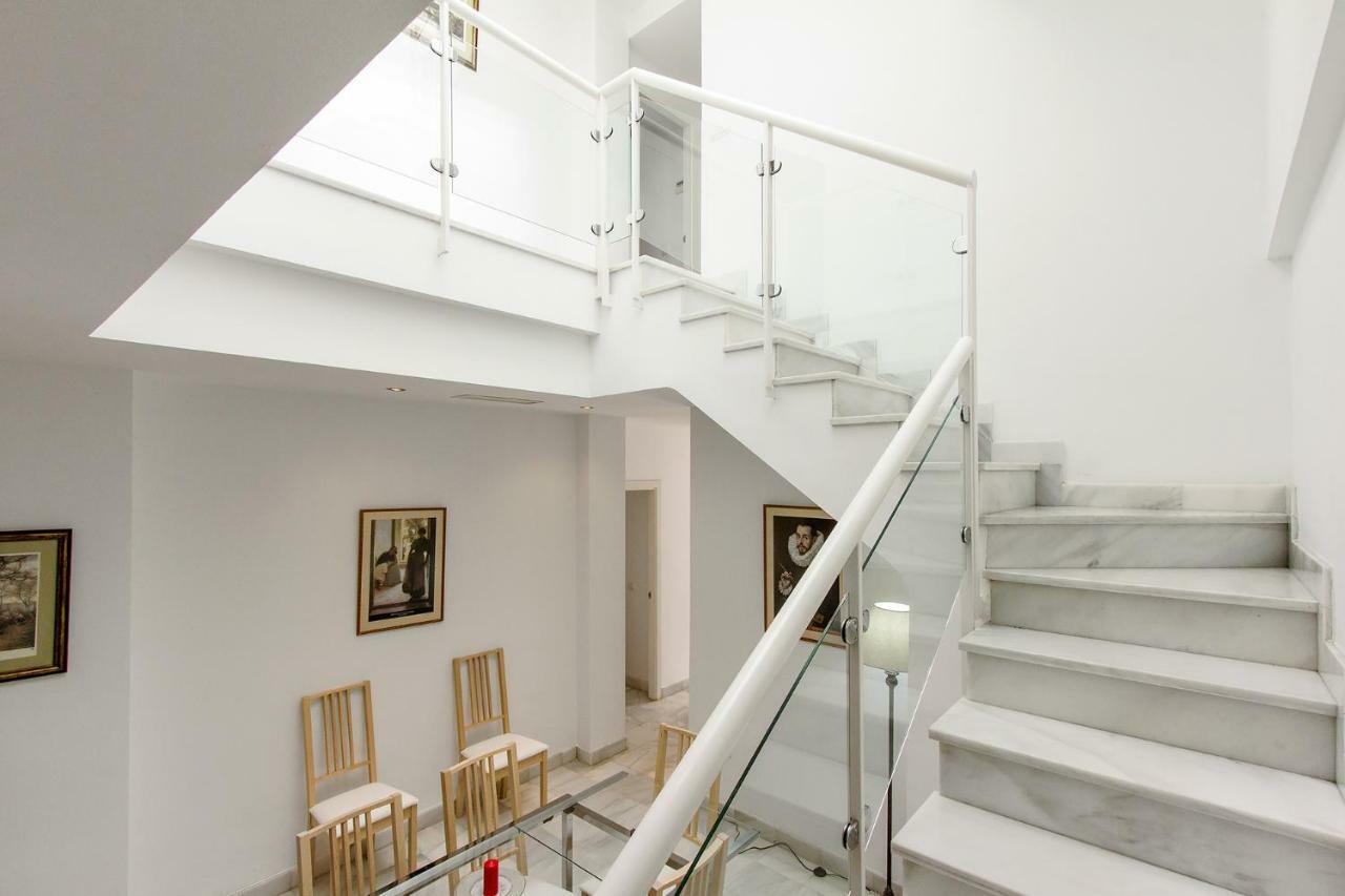 Veoapartment Pedro Miguel Sevilla Buitenkant foto